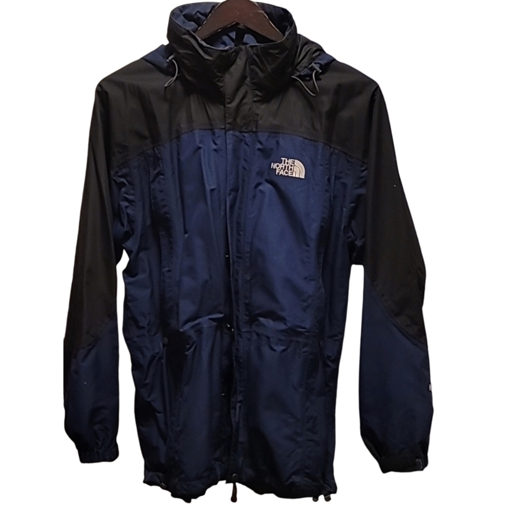 The north face navy blue hyvent shell